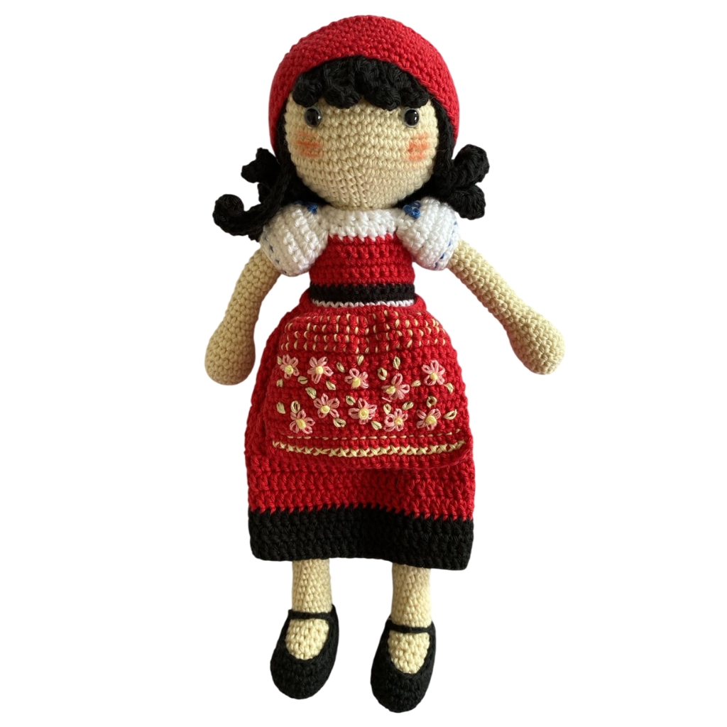 Inês de Portugal — Collectible amigurumi from Portugal